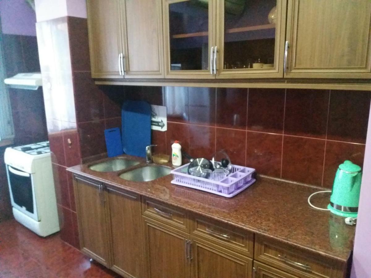 Intercity Hostel Batumi Zewnętrze zdjęcie